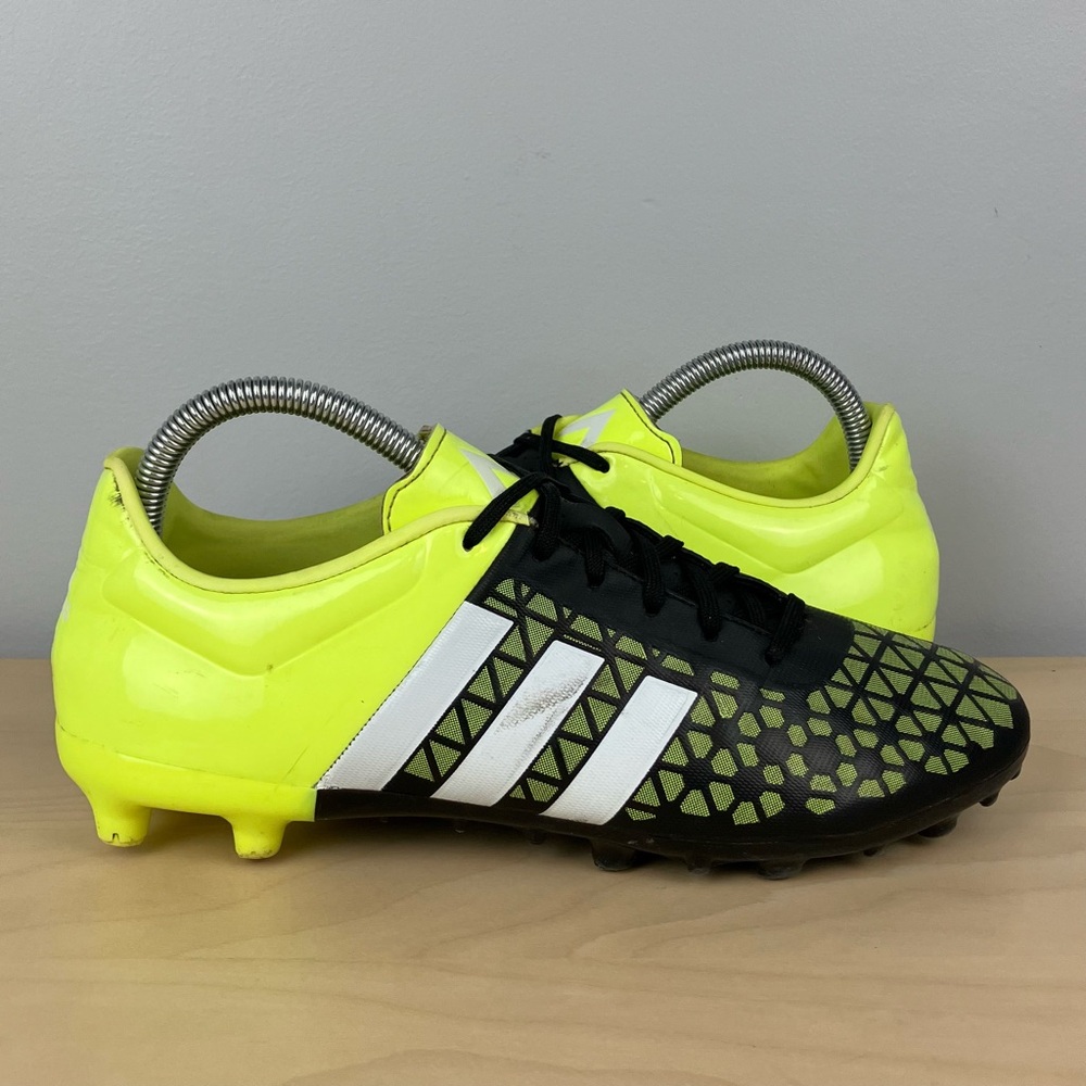 Adidas Men’s Size 8.5 Ace 15.3 FG Volt & Black Athletic Soccer Cleats 2015 - Picture 3 of 13